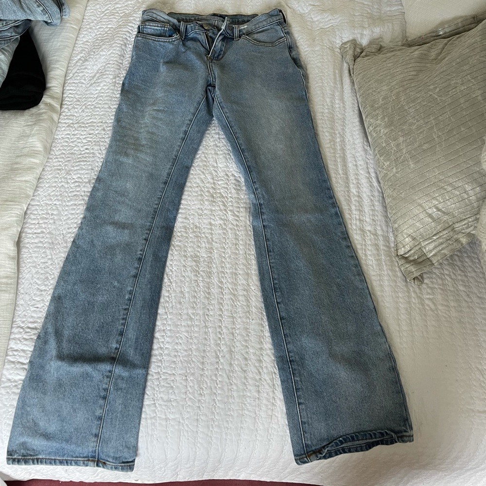 Low rise brandy Melville jeans